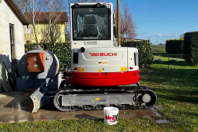 OmecoHub - Immagine TAKEUCHI TB257FR
